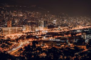 hoteles-en-medellín-por-la-70
